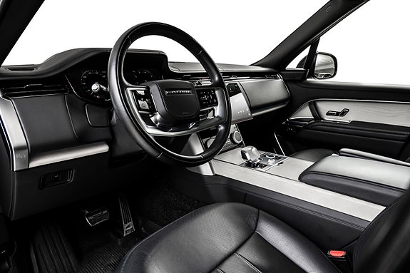 Land Rover Range Rover 6 of 30