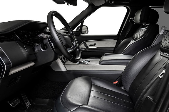 Land Rover Range Rover 7 of 30