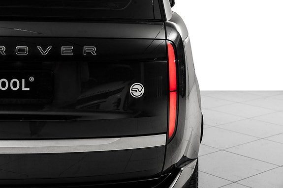 Land Rover Range Rover 14 of 30