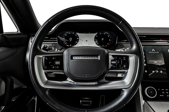 Land Rover Range Rover 17 of 30