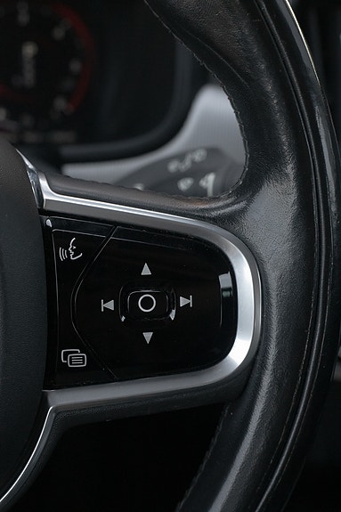 Volvo V90 21 of 30