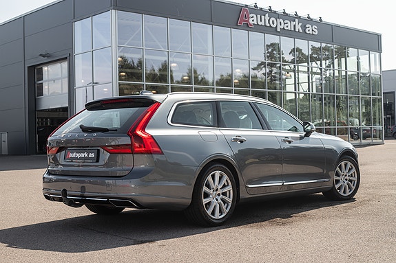 Volvo V90 7 of 30