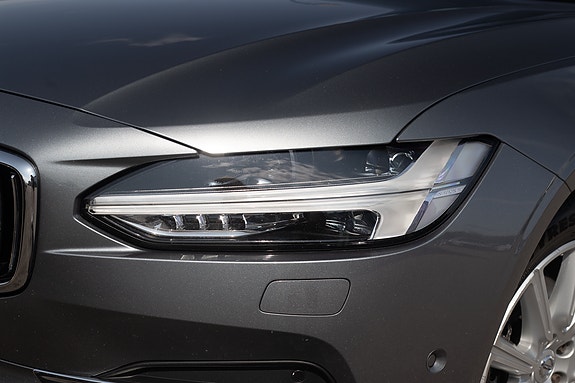 Volvo V90 15 of 30