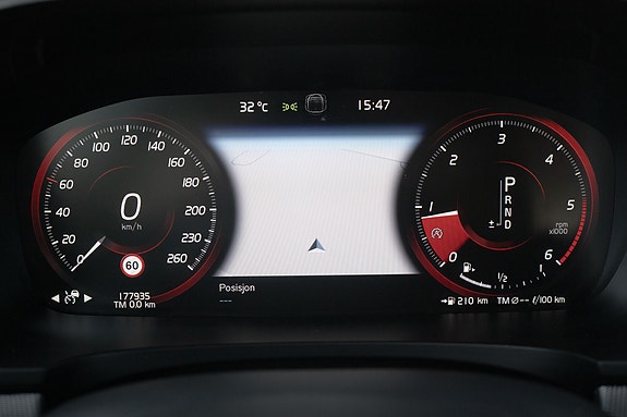 Volvo V90 22 of 30