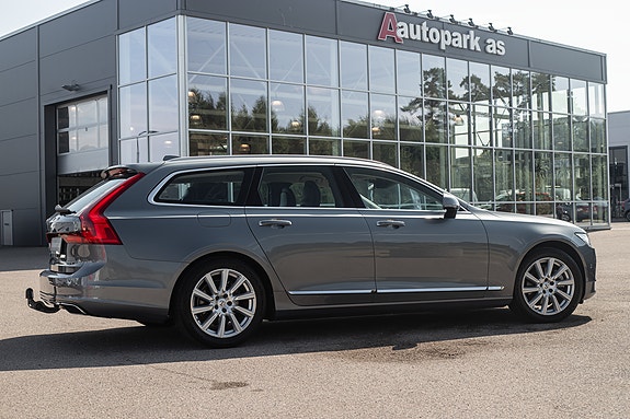 Volvo V90 8 of 30