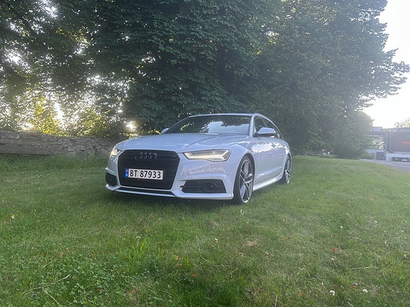 Audi A6 2 of 15