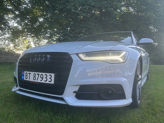 Audi A6 4 of 15