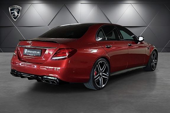 Mercedes-Benz E63 5 of 21