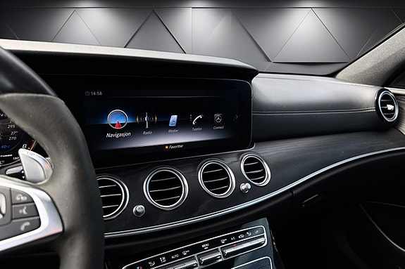 Mercedes-Benz E63 15 of 21