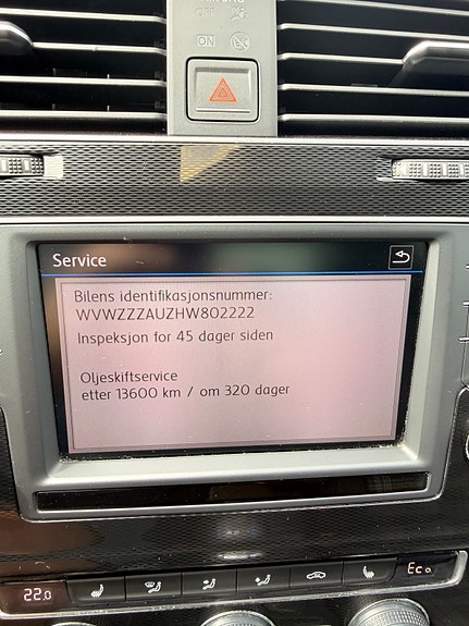 Volkswagen Golf VII 6 of 13
