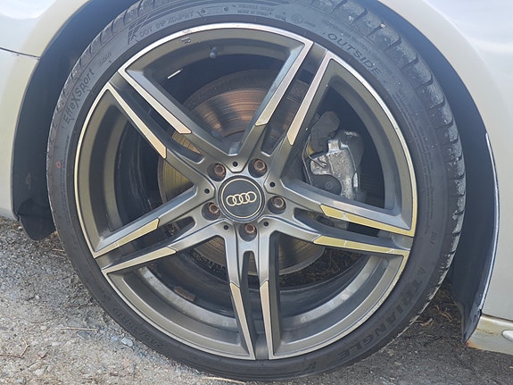 Audi A4 9 of 30