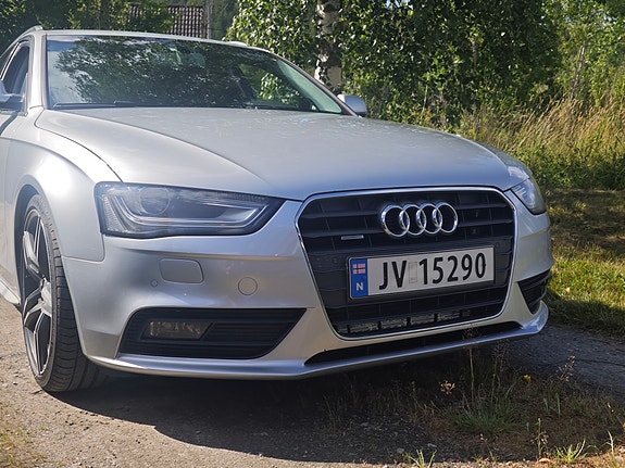 Audi A4 10 of 30