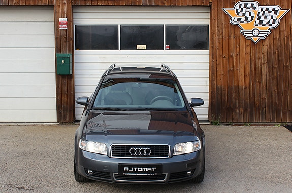 Audi A4 9 of 30
