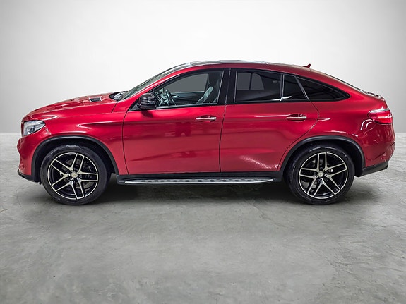 Mercedes-Benz GLE350 d 2 of 5