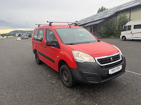 Peugeot Partner 2 of 16