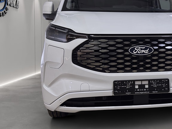 Ford Transit Custom 4 of 5
