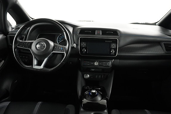 Nissan Leaf 14 of 27