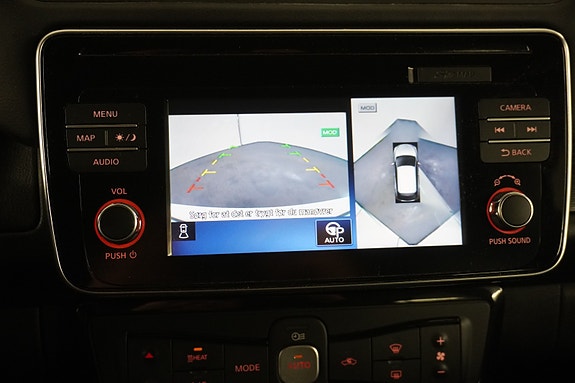 Nissan Leaf 18 of 27
