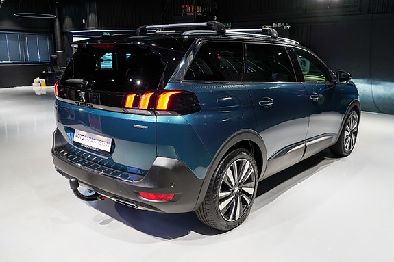 Peugeot 5008 9 of 30