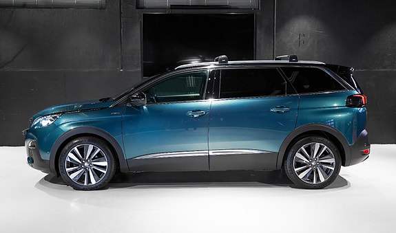 Peugeot 5008 3 of 30
