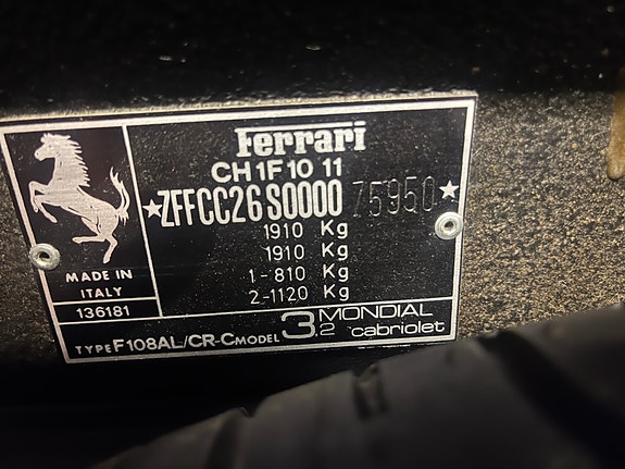 Ferrari Mondial 14 of 14
