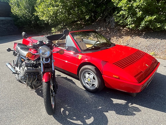 Ferrari Mondial 7 of 14