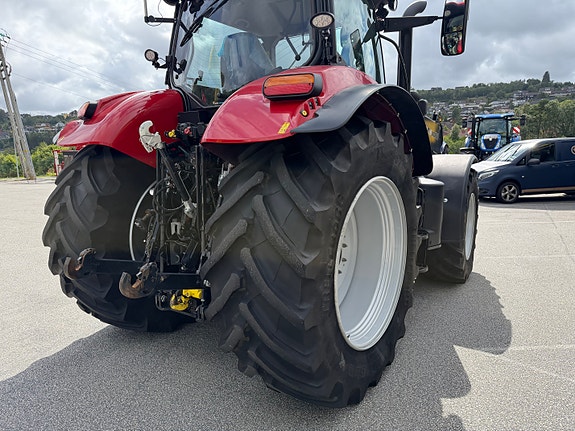 CASE IH Puma 175 CVX 15 of 26