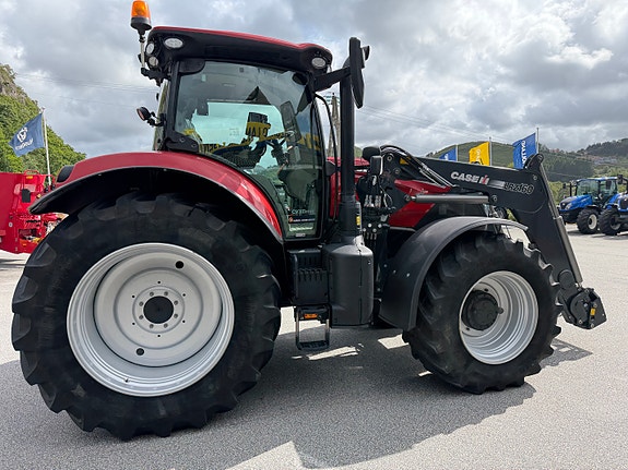 CASE IH Puma 175 CVX 12 of 26
