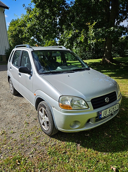 Suzuki Ignis 2 of 4