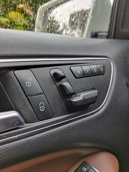 Mercedes-Benz B180 10 of 14