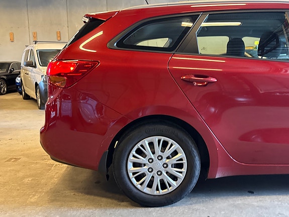 Kia Ceed 5 of 5