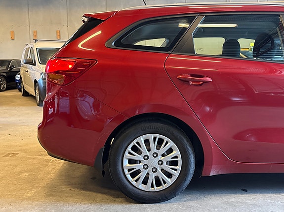 Kia Ceed 4 of 5