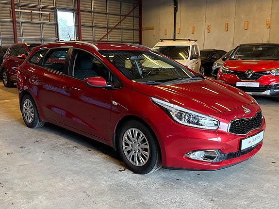 Kia Ceed 3 of 5
