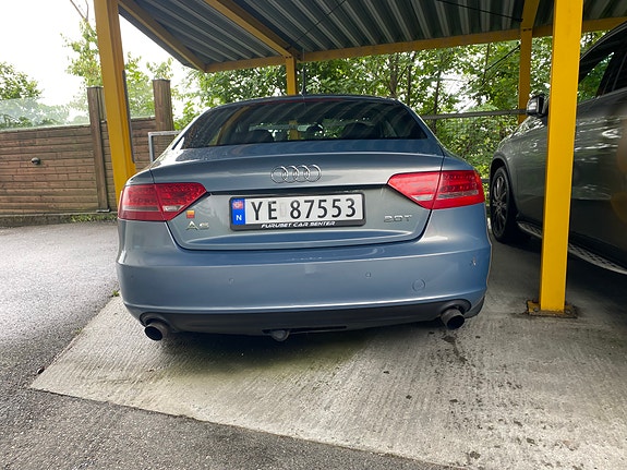Audi A5 4 of 5