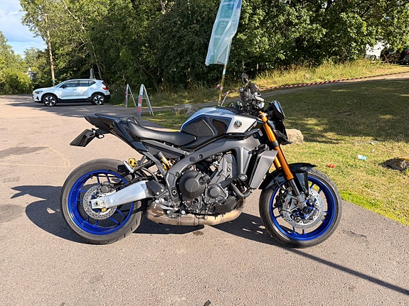 Yamaha MT-09 SP 4 of 8