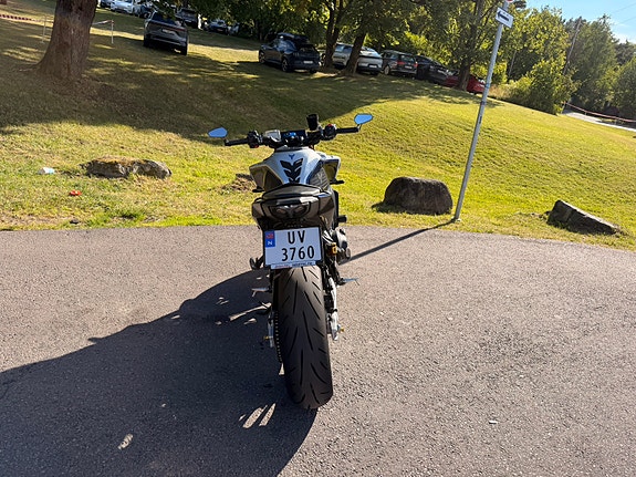 Yamaha MT-09 SP 5 of 8