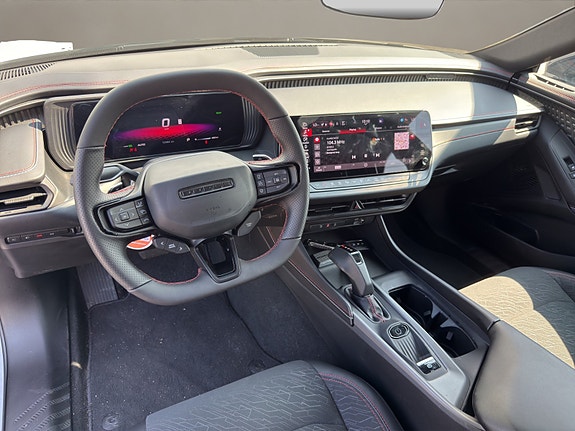 Dodge Charger 14 of 26