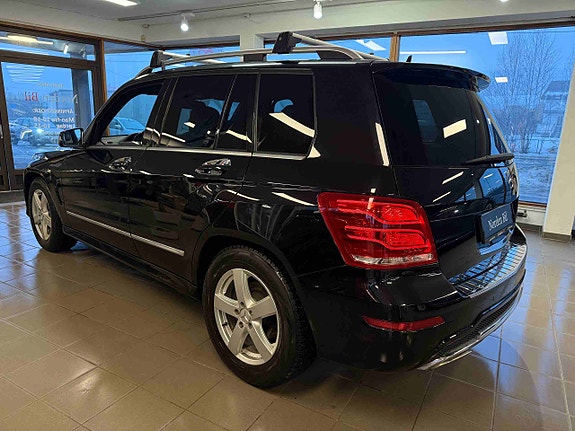 Mercedes-Benz GLK220 5 of 23