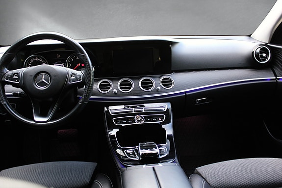 Mercedes-Benz E220 d 14 of 21