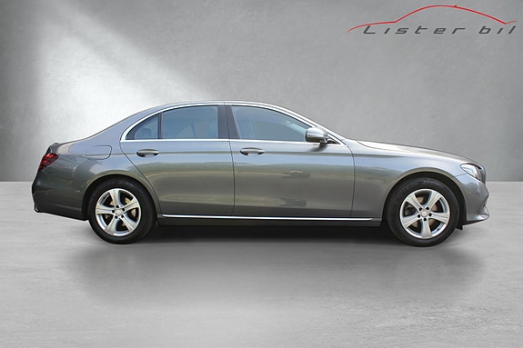 Mercedes-Benz E220 d 4 of 21