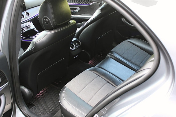 Mercedes-Benz E220 d 15 of 21