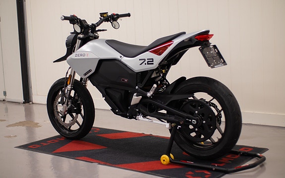 Zero FXE A1/Lett mc/44HK 5 of 23