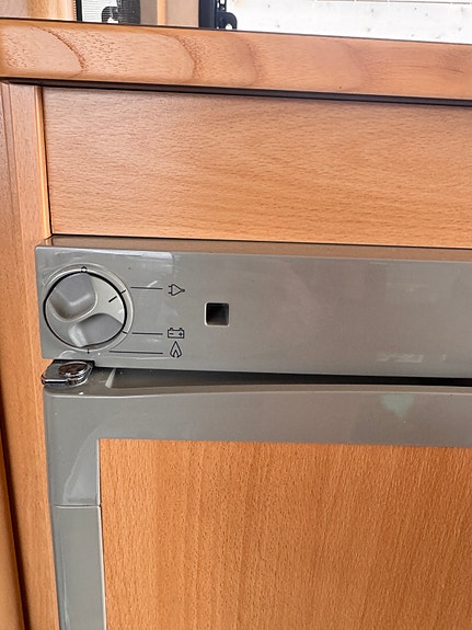 Adria 502dt 5 of 5