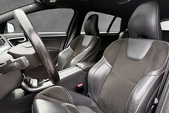 Volvo V60 24 of 30