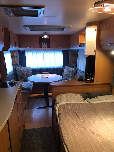 Knaus Royale 680 - Kjøp campingvogn og få spiker-telt i Eikedalen med på kjøpet!!! 17 of 28