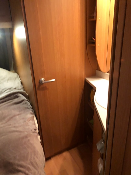 Knaus Royale 680 - Kjøp campingvogn og få spiker-telt i Eikedalen med på kjøpet!!! 23 of 28