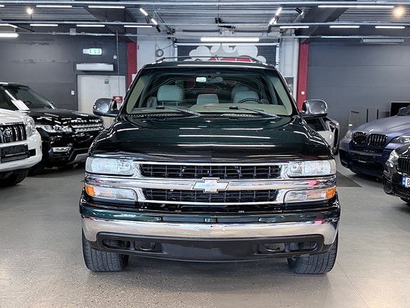 Chevrolet Tahoe 17 of 30