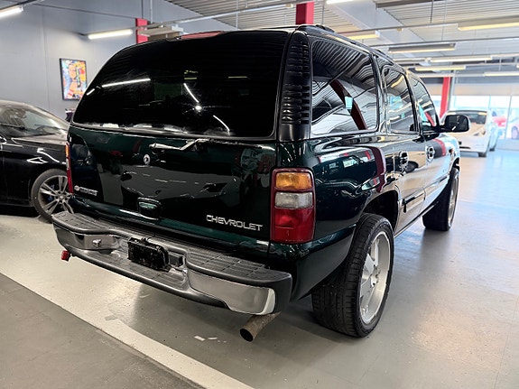 Chevrolet Tahoe 8 of 30