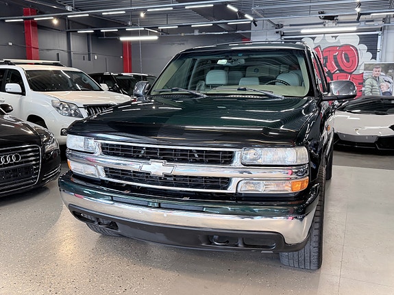 Chevrolet Tahoe 16 of 30