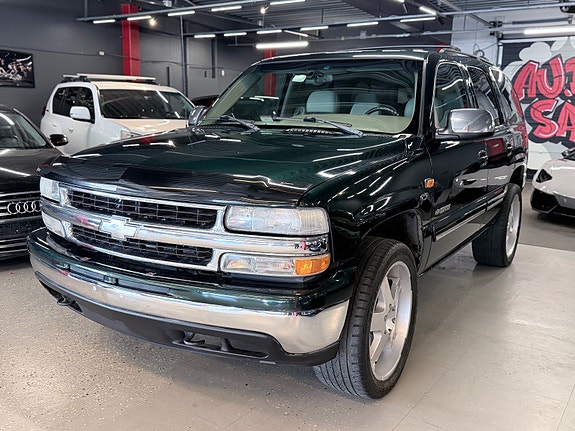 Chevrolet Tahoe 14 of 30